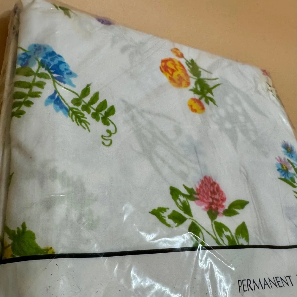 Vintage St. Mary's Aline Flowers Fitted Sheet NOS Double Full Floral Cottagecore